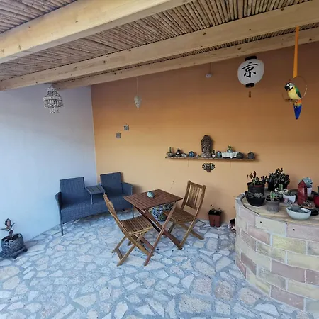 Apartamento La Casetta Baratili San Pietro